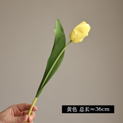 Realistic Touch Moisturizing Tulip Decoration - Ideal for Home Decor & Photography Props, Stunning Faux Floral Arrangement