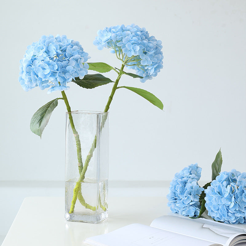 Realistic 3D Hydrating Touch Faux Hydrangea Bouquet - Perfect for Weddings & Event Decor, Lifelike Synthetic Flowers for Stunning Arrangements