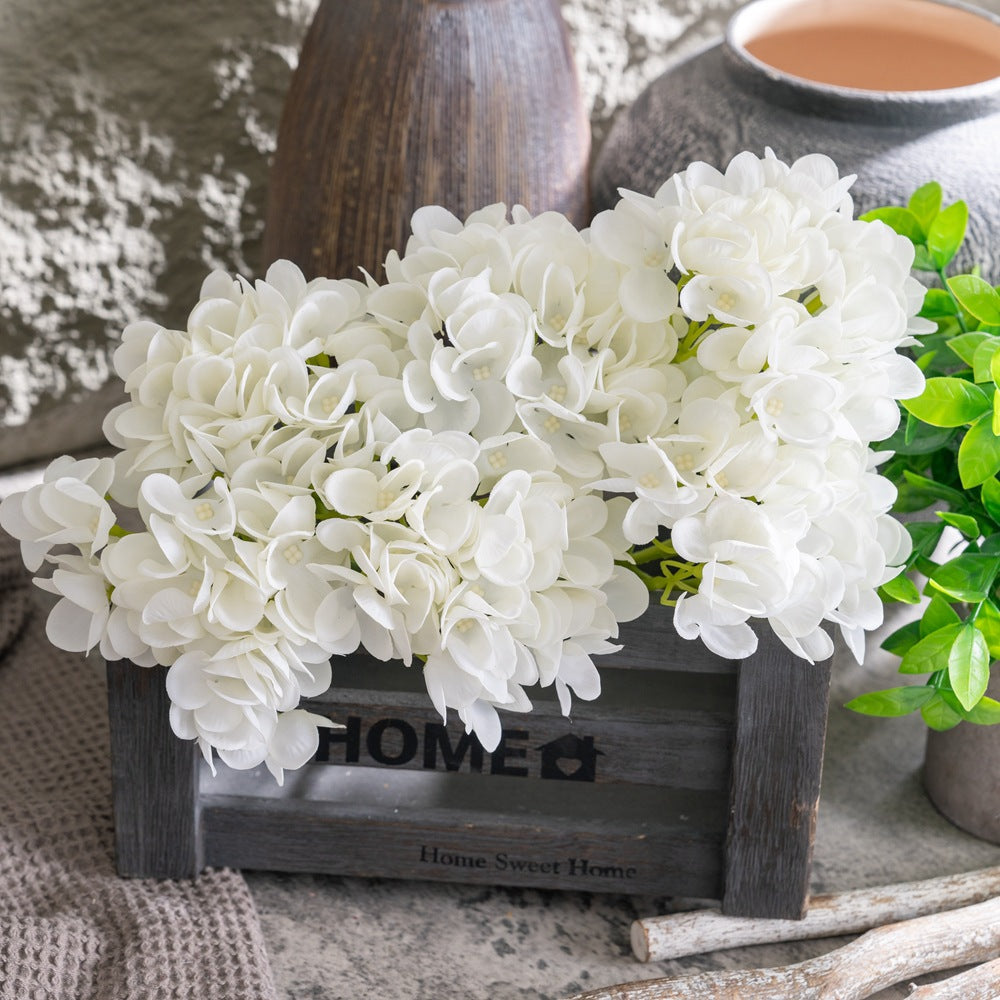 Beautiful Artificial Hydrangea Flowers - Lifelike Greenery Wedding Decor, INS Style Crafting Piece - Perfect for Home Decoration (Model YC1103)