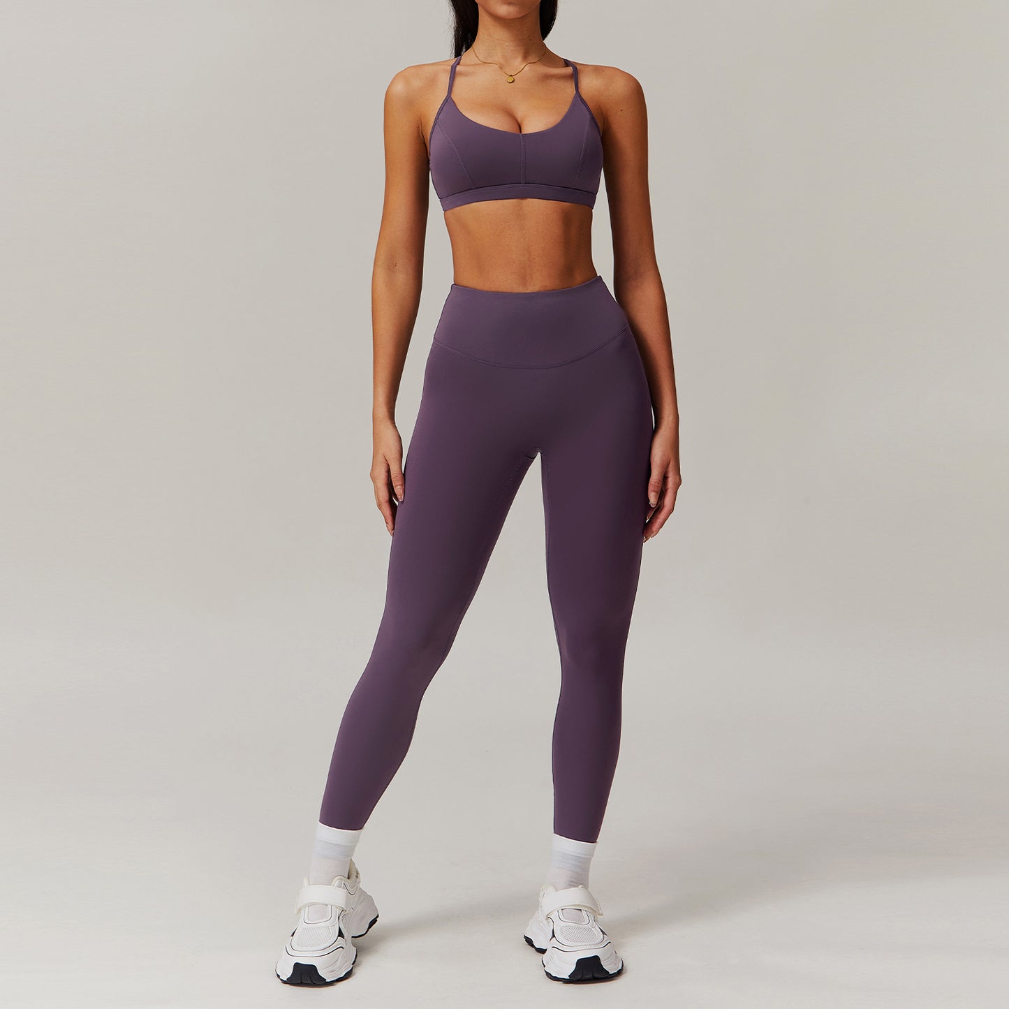 Quick Dry Slim Fit Long Sleeve Yoga Outfit Set for Training Running and Fitness Activities Style 9139