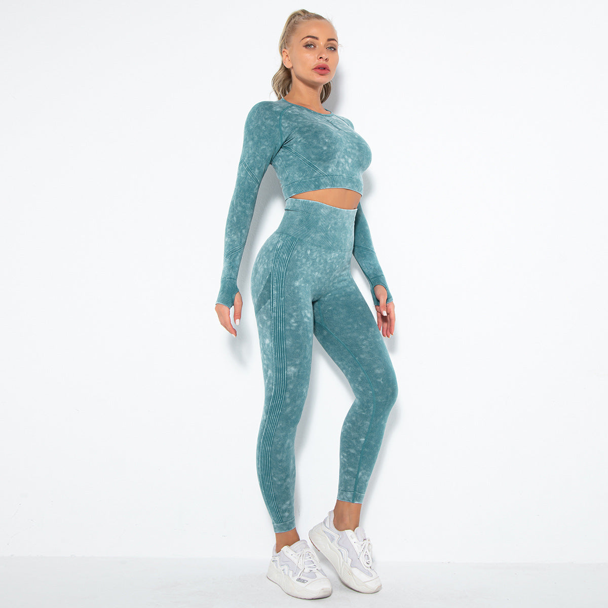 Seamless Water Washed Textured Yoga Set High Waisted Leggings and Long Sleeve Top for Comfort and Performance in Your Workouts