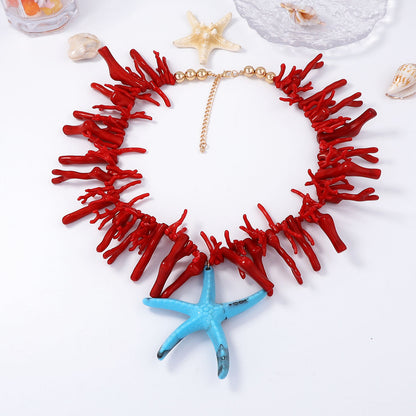 Stunning Ocean-Inspired Statement Necklace with Unique Faux Coral and Large Starfish Pendant - Casual Chic Luxury for Women