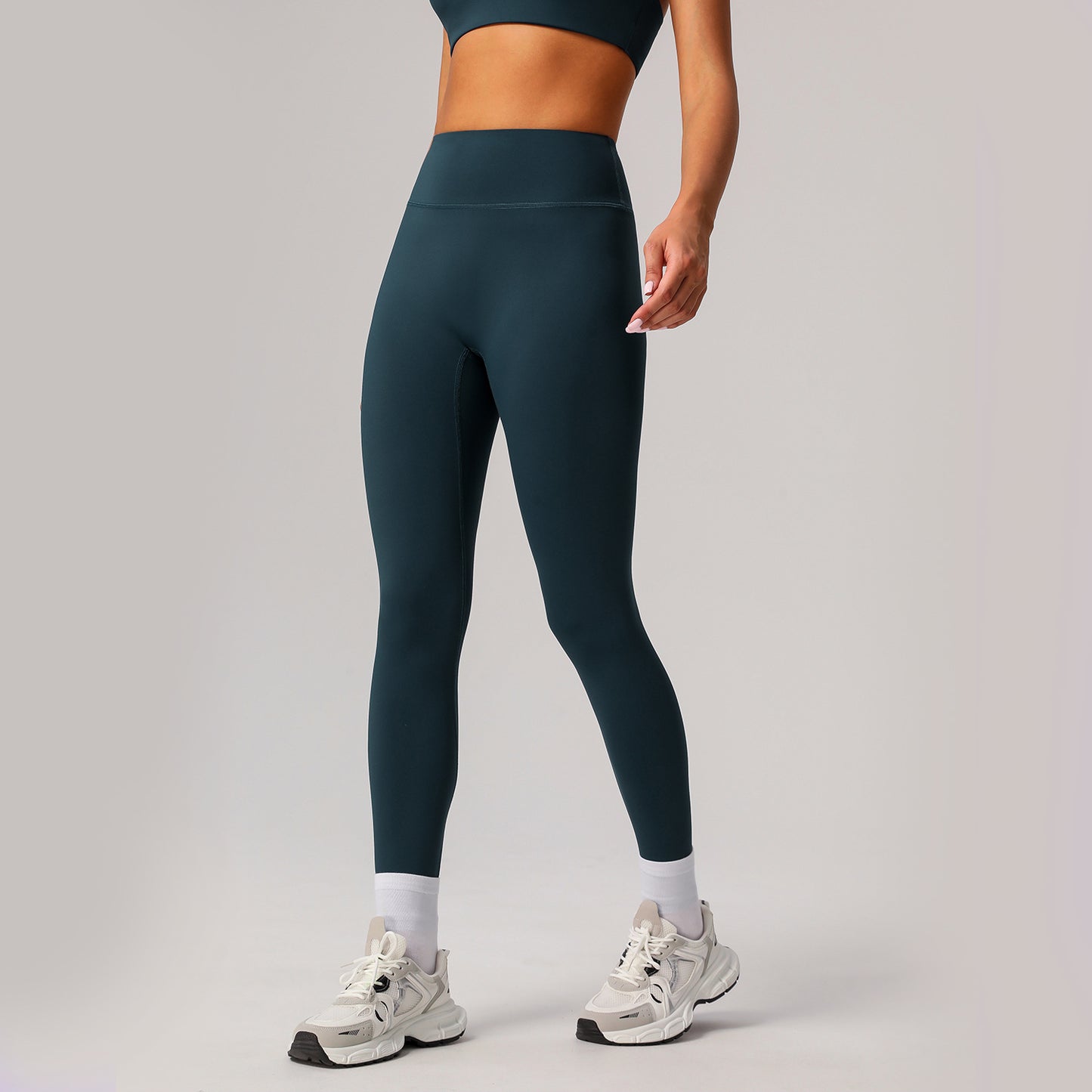 Quick Dry High Waisted Leggings for Workout Running and Yoga No Visible Lines Enhancing Deep V Butt Lift for Fitness Enthusiasts