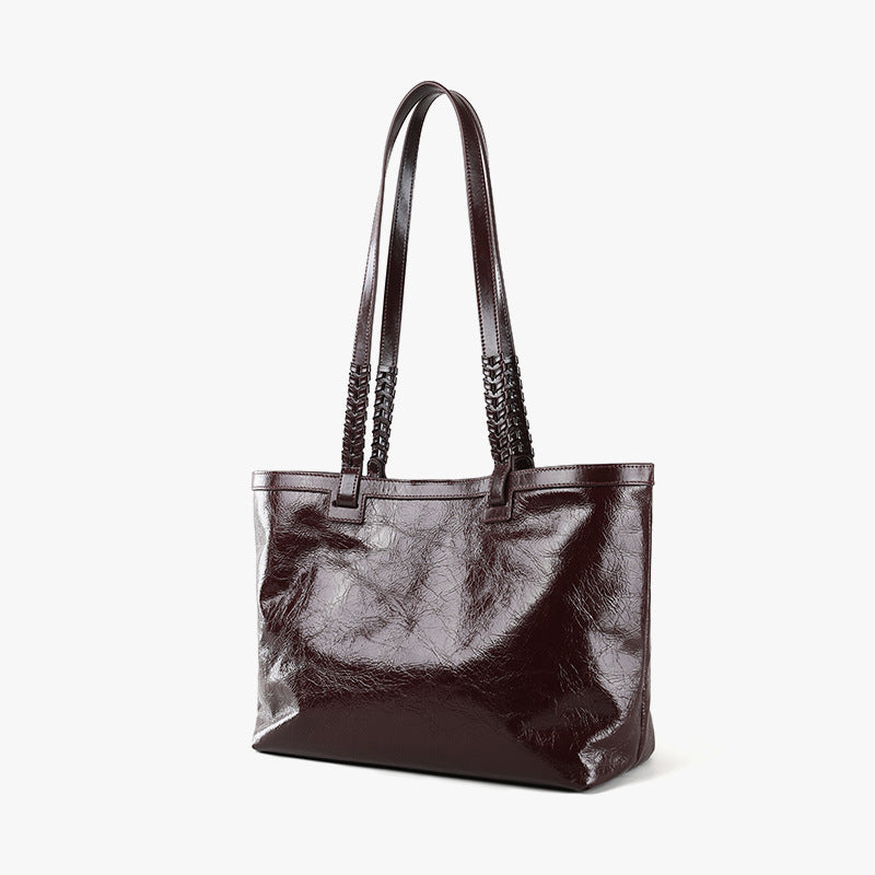 Elegant Genuine Leather Women's Handbag Commuter Tote Versatile Crossbody Purse with Feel for the Modern Professional