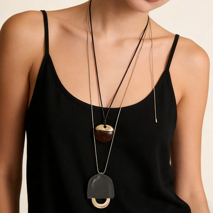 Stylish Minimalist Metal Lock Pendant Necklace - Versatile, Unique, and Perfect for Layering | Trendy Women's Accessory