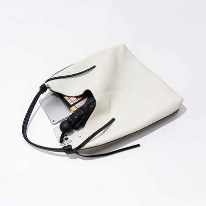 Large Capacity Tote Bag Unique Design with Grain Leather Versatile Shoulder Bag for Everyday Use