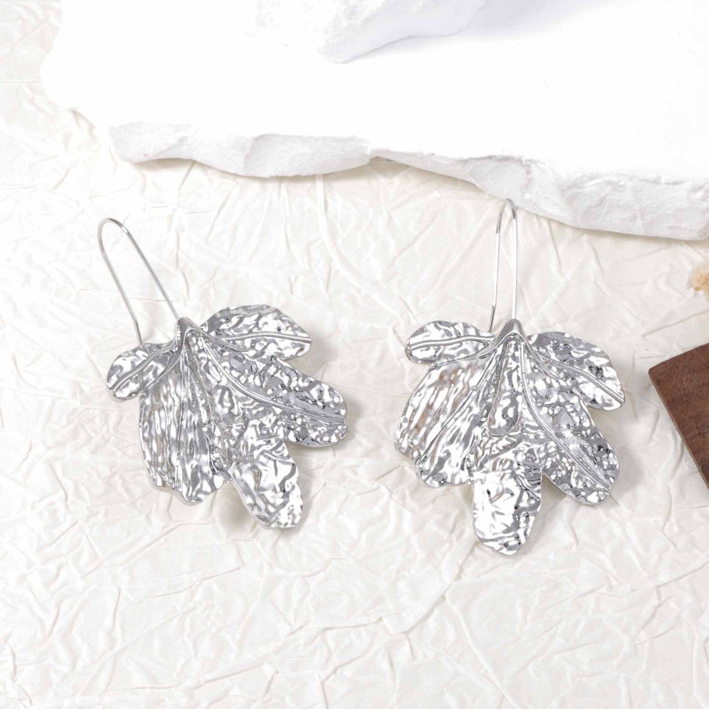 Exquisite Vintage-Inspired Statement Leaf Hook Earrings – Elegant Textured Design Perfect for Any Occasion
