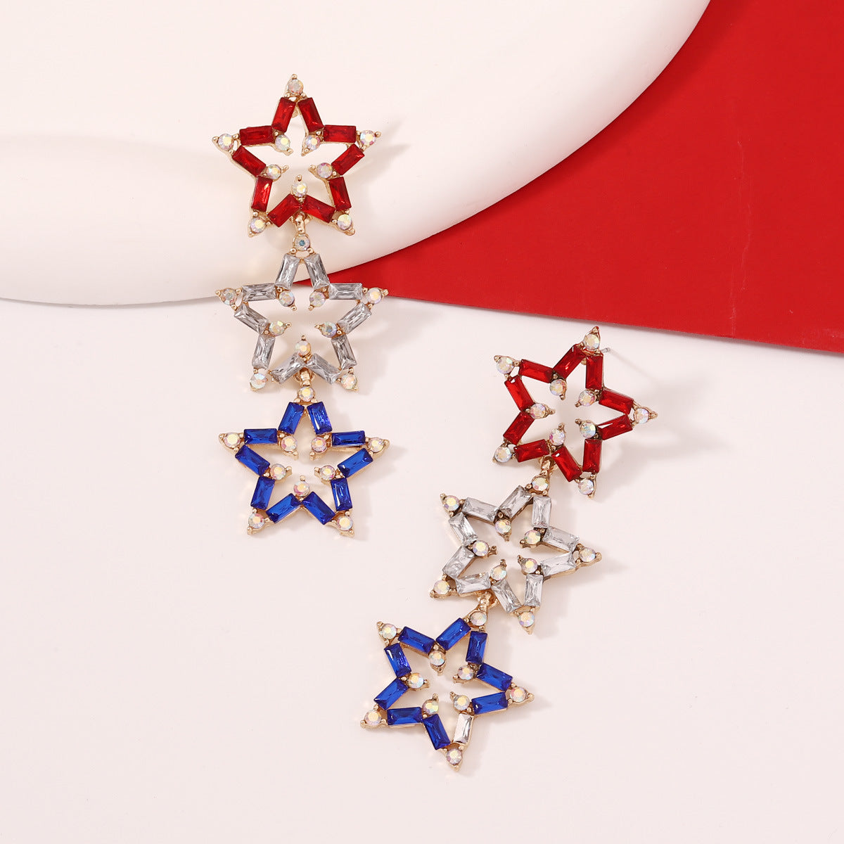 Stylish Geometric Star-Shaped Earrings with Sparkling Diamonds - Chic Lightweight Luxury Jewelry for Women