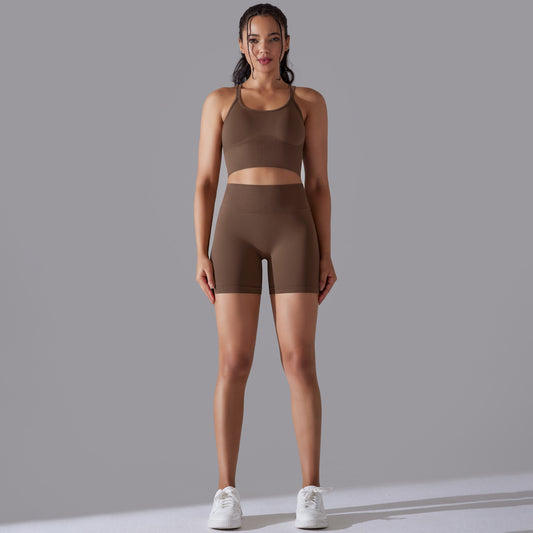 Seamless Cross Back Sports Bra and High Waisted Butt Lifting Shorts Set Comfort and Style for Yoga and Fitness