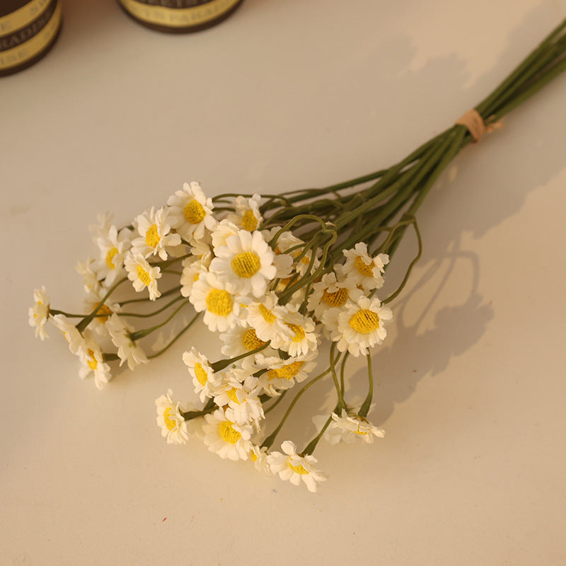 Charming Fresh Daisy Bouquet - Realistic Dutch and Persian Daisy Artificial Flowers for Living Room Decor, Photography Props, and Home Accents