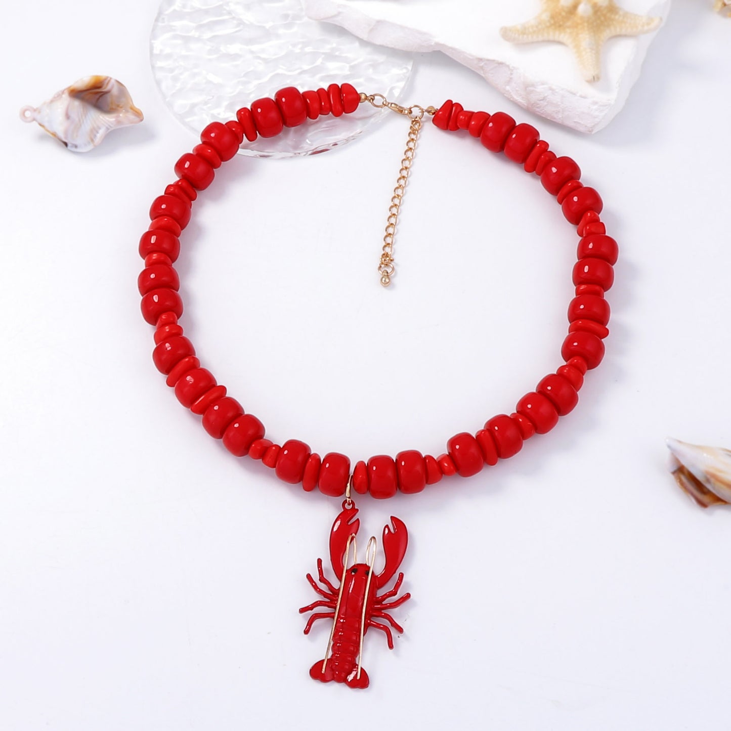 Stylish Minimalist Beach Ocean Vacation Alloy Spray Paint Lobster Pendant Beaded Necklace for Women – Perfect Accessory for Any Outfit