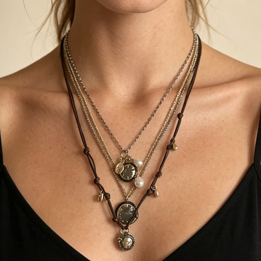 Chic Layered Alloy Pendant Necklace for Women - Vintage-Inspired, Versatile Jewelry for Casual and Dressy Occasions