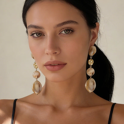 Chic Minimalist Vintage Geometric Resin Beaded Earrings with Delicate Rhinestone Accents and Flattering Long Tassels