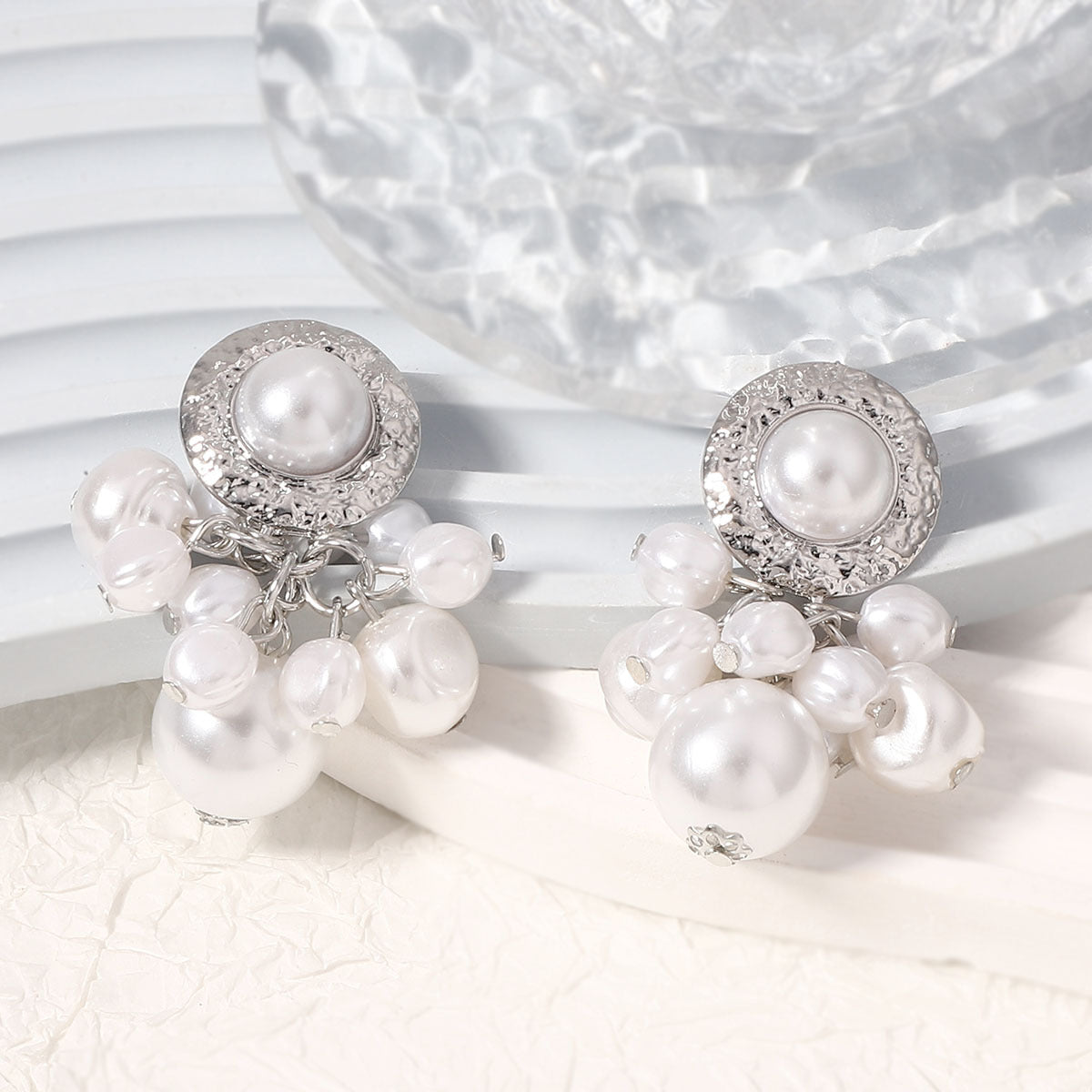 Chic Minimalist Irregular Pearl Tassel Earrings for Women - Unique Design for a Stylish Look