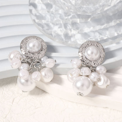 Chic Minimalist Irregular Pearl Tassel Earrings for Women - Unique Design for a Stylish Look