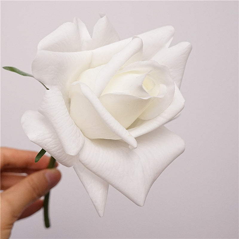 High-Quality Touch and Moisture-Resistant Short-Stem Rose Flowers for Wedding Decor and Home Decoration - Elegant Floral Props for Weddings and Special Events