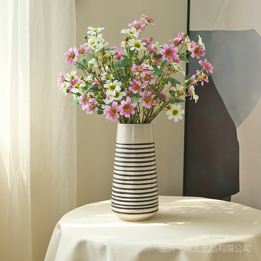 Elegant Faux Daisy Single Stem - Perfect for Modern Farmhouse Home Décor, Dining Table Centerpiece, and Living Room Accents