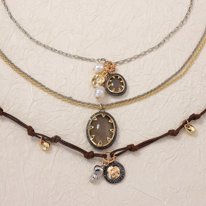 Chic Layered Alloy Pendant Necklace for Women - Vintage-Inspired, Versatile Jewelry for Casual and Dressy Occasions