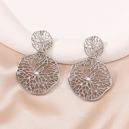 Stylish Vintage-Inspired Hollow Metal Geometric Circle Drop Earrings for Women - Unique Creative Design Perfect for Any Occasion
