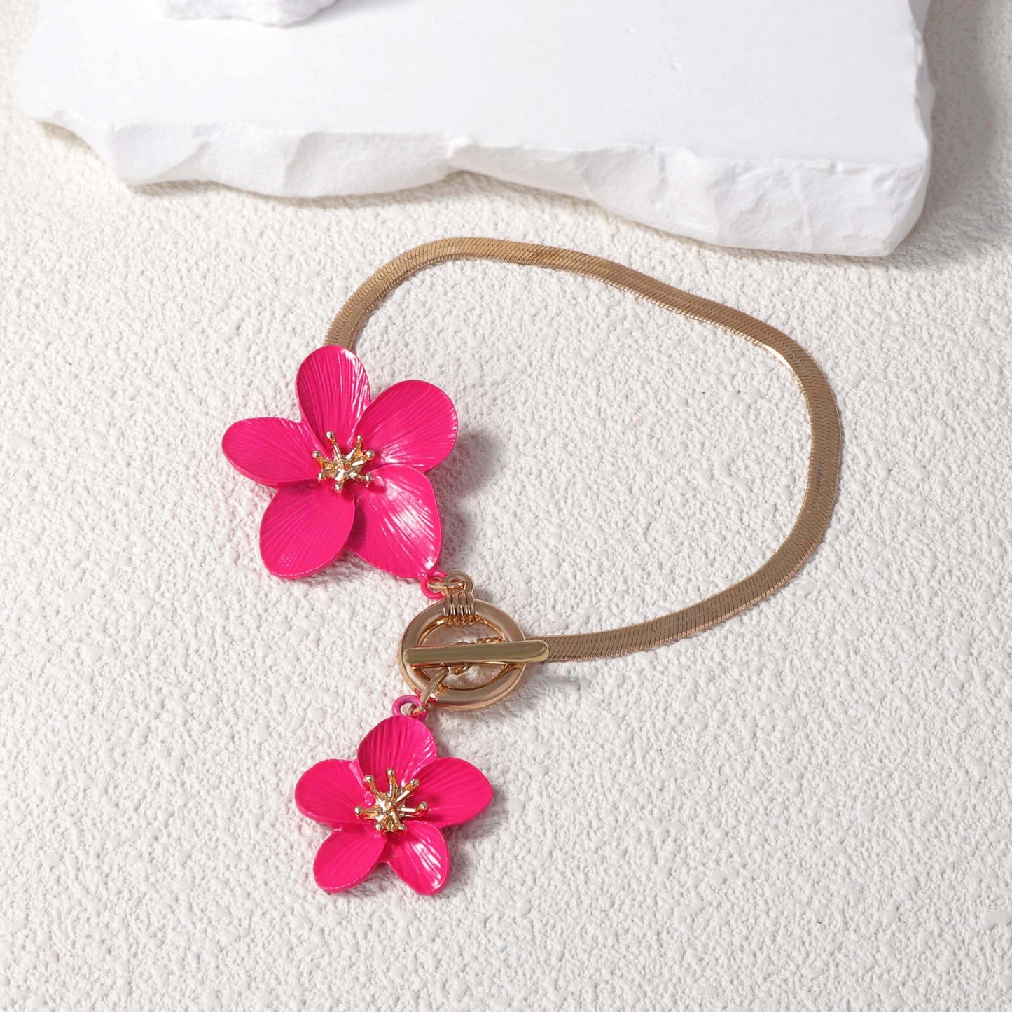 Chic Fresh Fuchsia Flower Bracelet - Unique, Sweet, and Luxurious Summer Accessory for Trendy Young Women