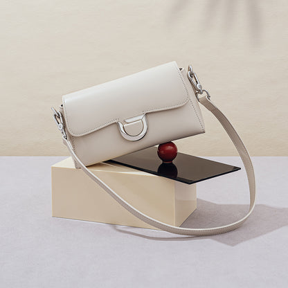 Chic Baguette Bag with Unique Design Elegant Hoof Buckle Shoulder Bag in Luxurious Genuine Leather Fashionable Crossbody Purse for Women