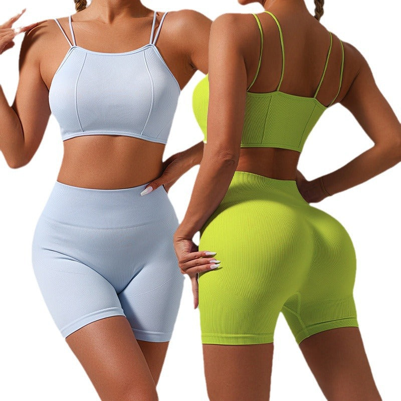 Seamless Yoga Set with Supportive Bra Peach Lift Shorts and Strappy Design for Women Fitness Outfit for Enhanced Performance