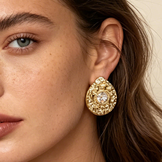 Chic Geometric Alloy Earrings – Exquisite Minimalist Design for Women, Perfect for Any Outfit and Occasion