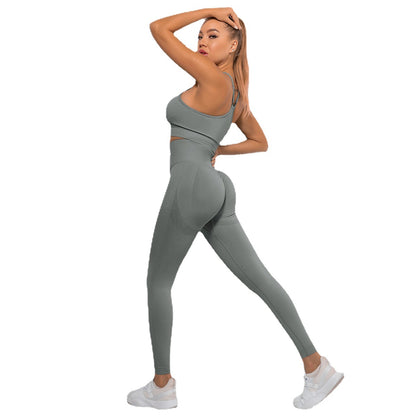 Seamless Solid Color Sports Bra and Leggings Set for Women Sweat Wicking Butt Lifting Stretchy Yoga and Fitness Outfit