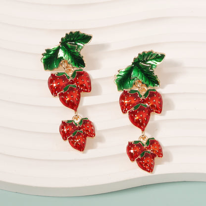 Charming  Fruit-Inspired Strawberry Alloy Drop Earrings for Women - Adorable, Unique Design with Fresh and Elegant Vibes Perfect for Any Occasion