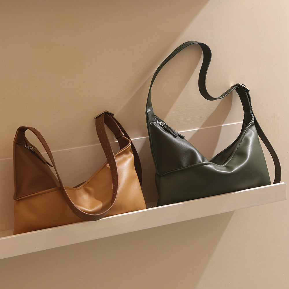 Imported Leather Underarm Bag Women's Crossbody Tote with Luxurious Feel Spacious Design and Minimalist Appeal for Commuters