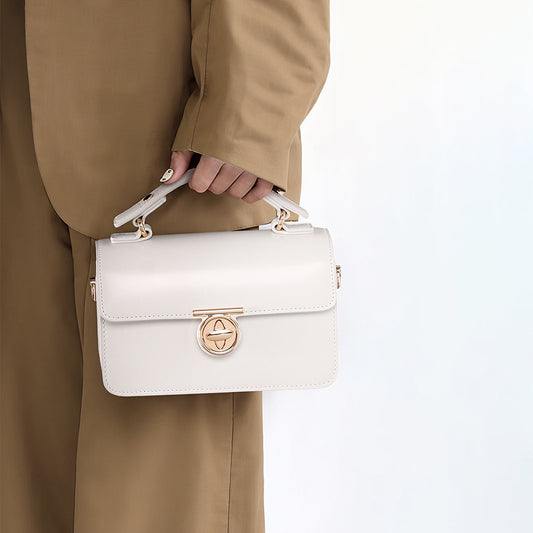 Chic Korean Inspired Envelope Bag Quality Crossbody Handbag for Women Unique Design Versatile Leather Shoulder Bag for Office and Casual Wear