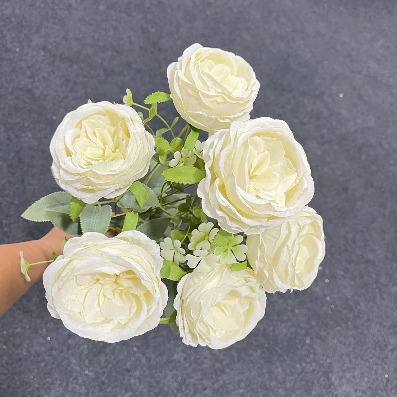 Stunning 7-Head White Snowflake Fabric Austin Rose Artificial Flowers for Wedding and Home Decor – Perfect Bridal Bouquet and Elegant Floral Arrangement