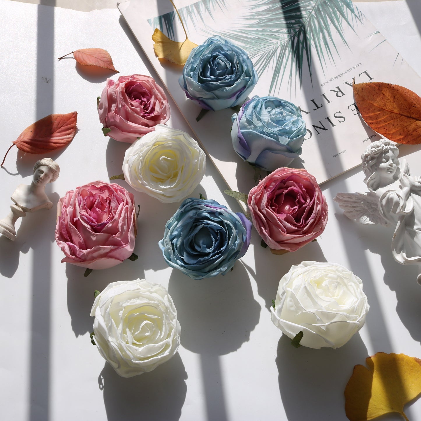 Stunning Edge-Trimmed Faux Rose Heads - Eternal Long-Lasting Roses for DIY Wedding Décor and Floral Arrangements - Perfect for Events and Special Occasions