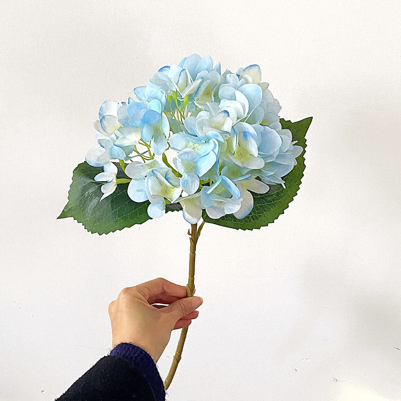 Realistic Hydrangea Faux Flower Bouquet – Soft Touch Floral Arrangement for Weddings and Home Decor – Perfect Table Centerpiece and Stunning Event Decoration