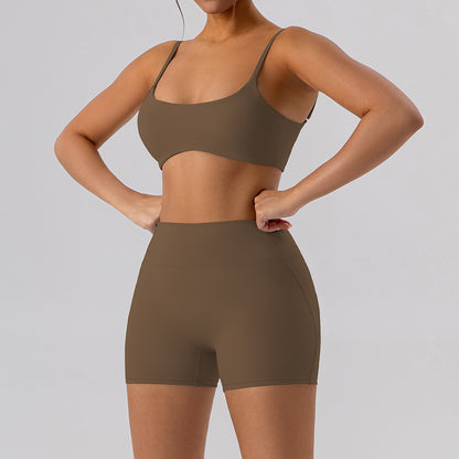 Quick Dry Form Fitting Yoga Outfit with Back Design Women's Compression Running and Fitness Training Set for Optimal Performance