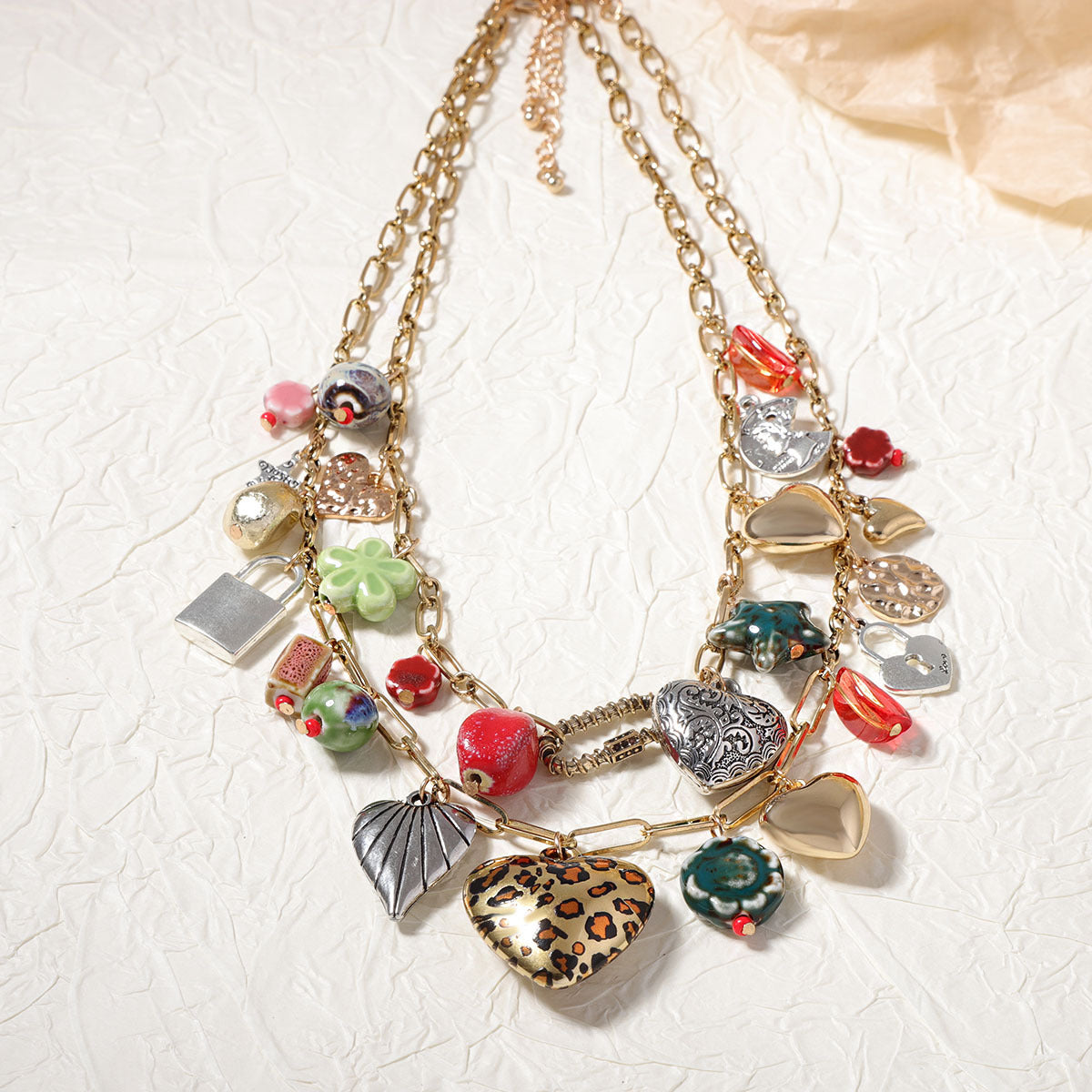 Bohemian Vintage Vacation-Inspired Layered Alloy Pendant Necklace - Versatile Dual-Layer Design for Effortless Casual Style