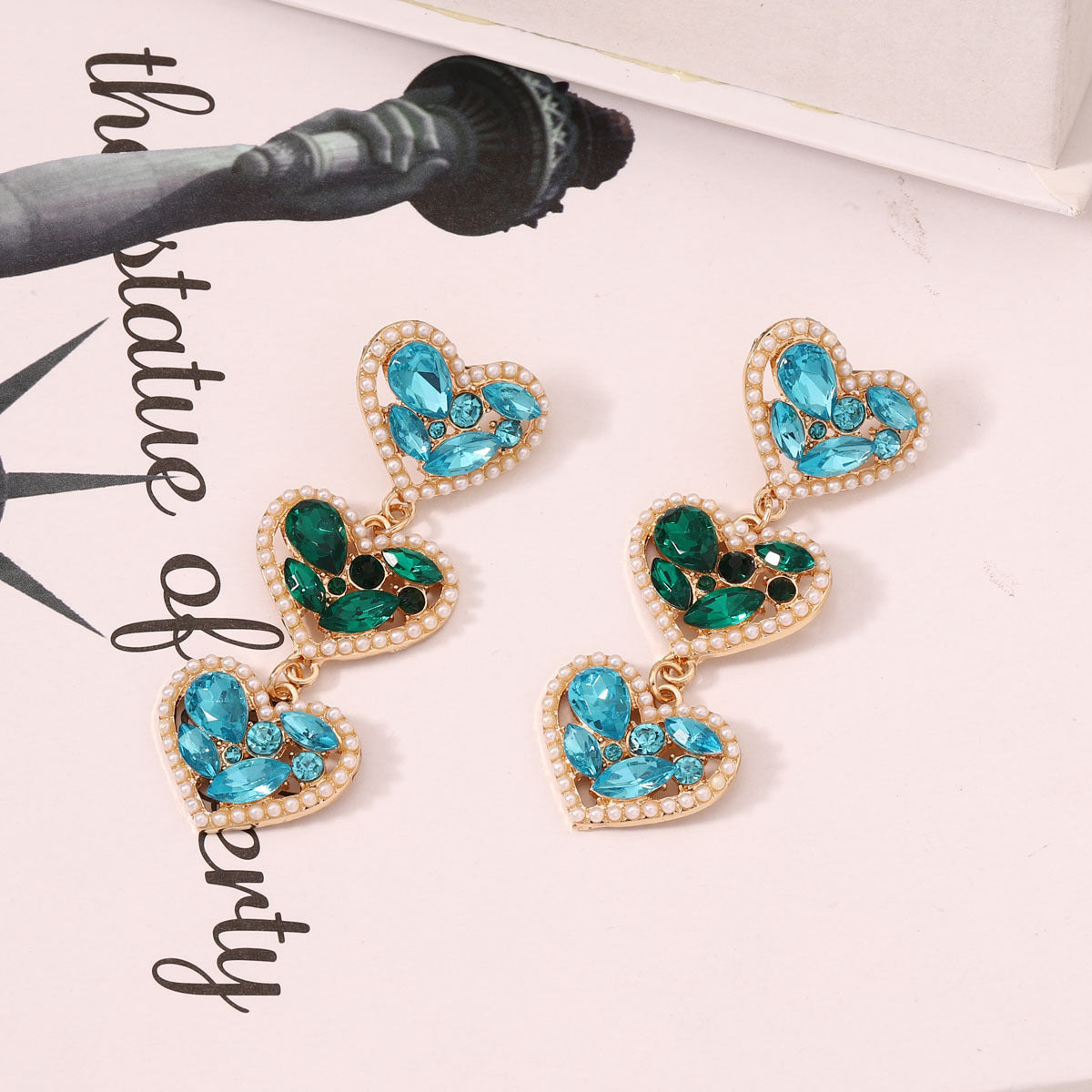 Chic Heart-Shaped Lightweight Luxury Earrings | Unique, Playful, and Versatile Statement Accessories for Every Occasion
