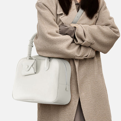 Elegant Women's Genuine Leather Crossbody Bag Chic Urban Style Shoulder Bag for Everyday Versatility and Effortless Fashion