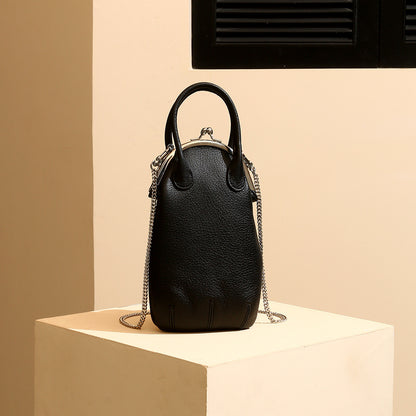 Genuine Leather Women's Shoulder Bag Chic and Minimalist Crossbody Handbag for Daily Commutes and Work Essentials