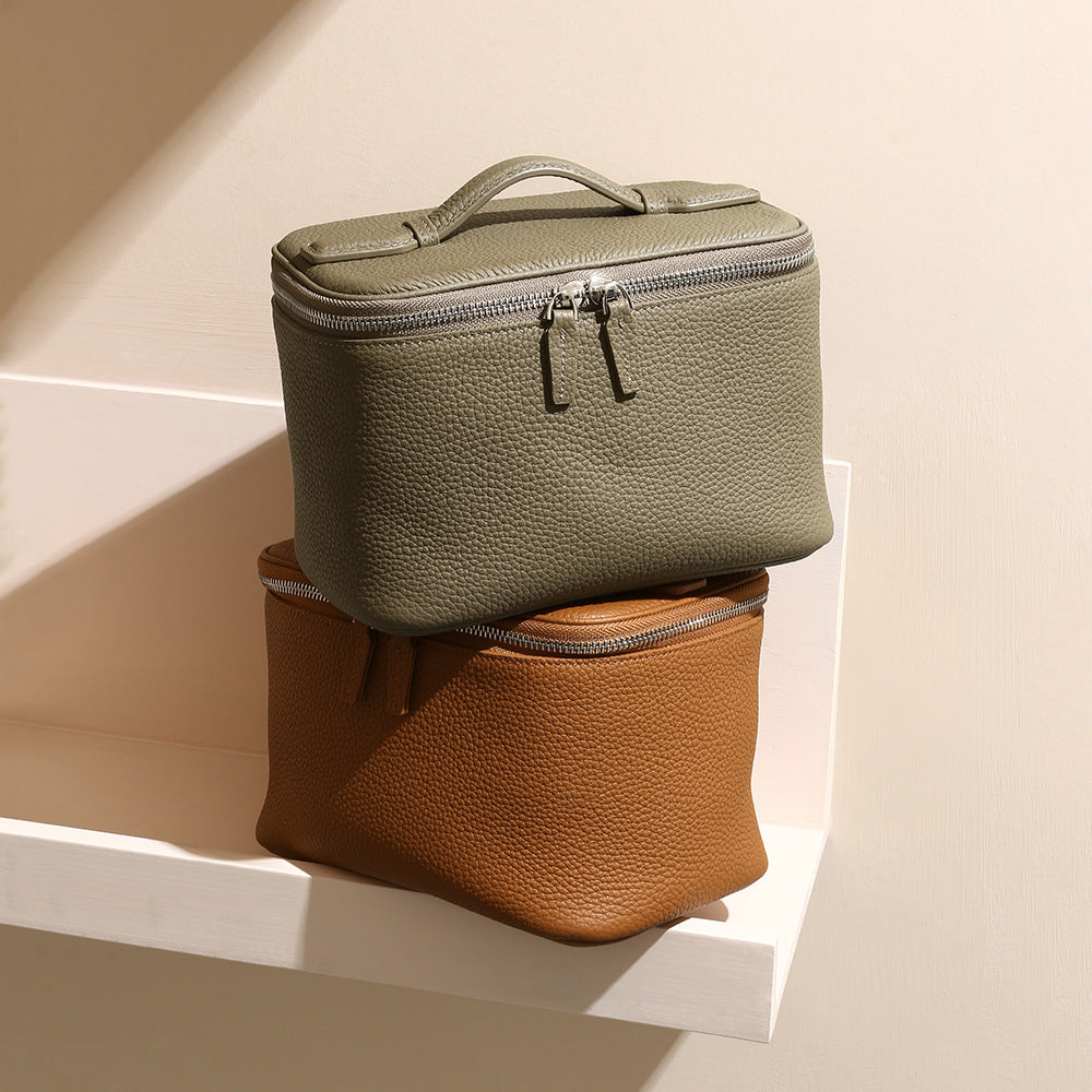 Full Grain Leather Makeup Bag Large Capacity Travel Toiletry Organizer Versatile Portable Genuine Leather Storage Pouch