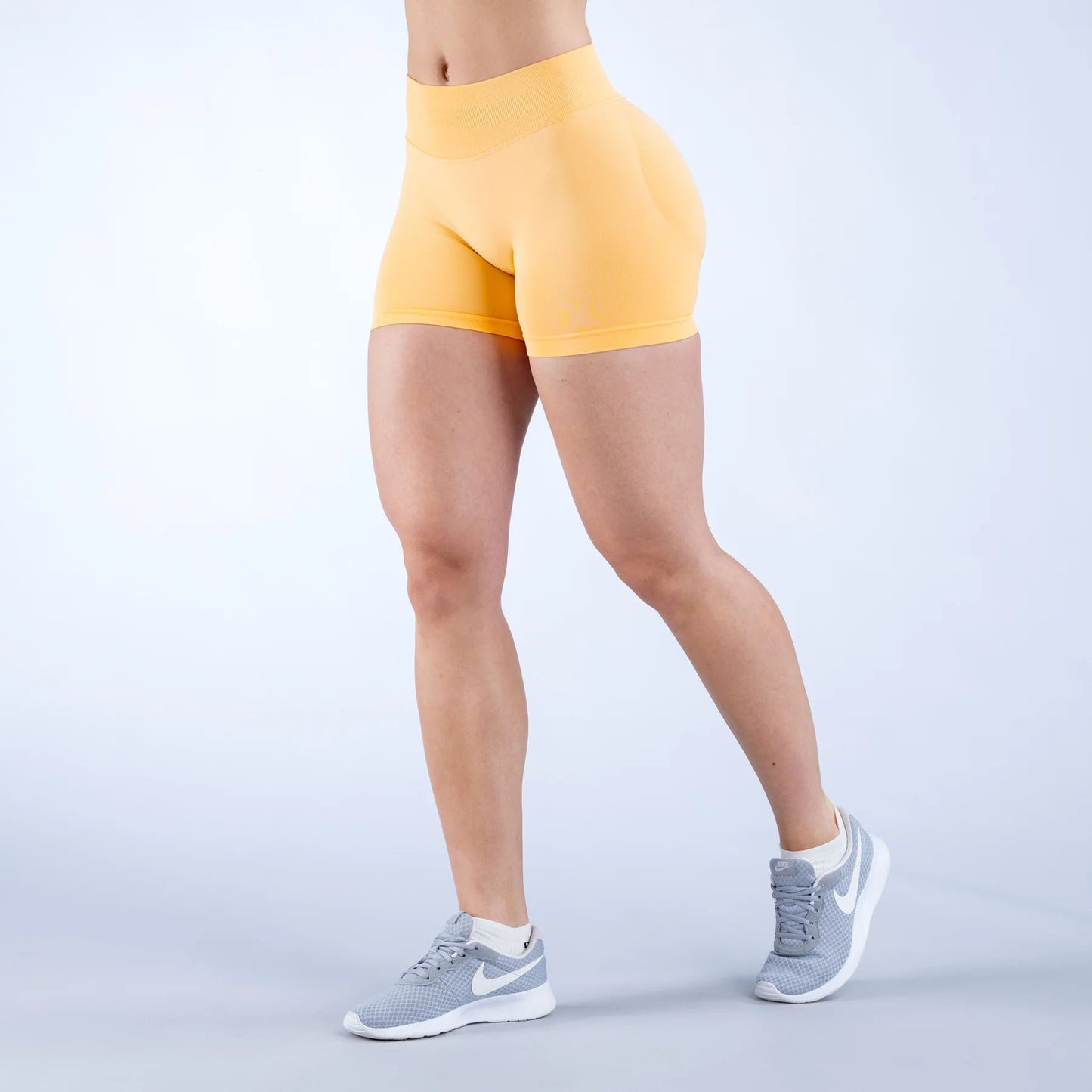 Seamless High Elastic Yoga Shorts for a Lifted Look Quick Dry Peach Butt Enhancing Fitness Leggings for and Style