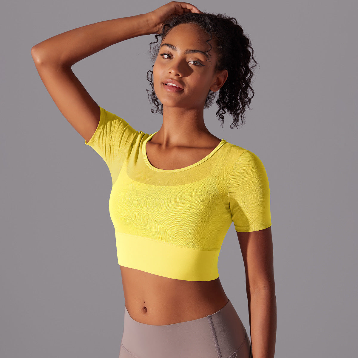 Classic Layered Mesh Sports Bra with Double Sleeves for Running Fitness and Yoga