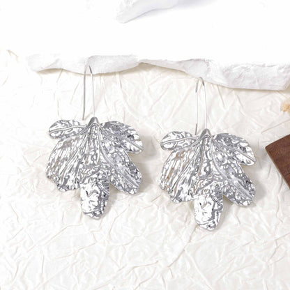 Exquisite Vintage-Inspired Statement Leaf Hook Earrings – Elegant Textured Design Perfect for Any Occasion
