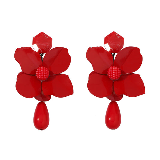 Creative  Fashion Trend: Unique, Statement-Making Fresh Floral Metal and Resin Pendant Earrings for a Chic Look