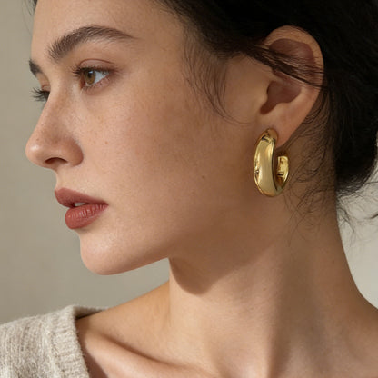 Chic Minimalist Geometric C-Shape CCB Earrings for Women – Versatile & Unique Fashion Accessory for Any Occasion