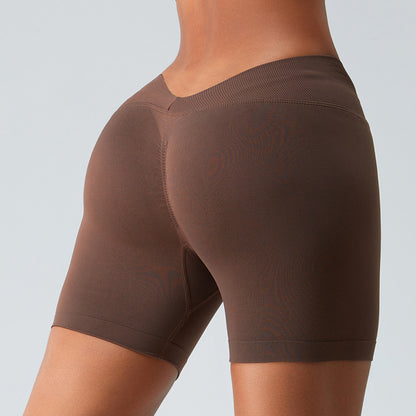 Seamless Women's Peach Butt Enhancing 3 Inch Sports Shorts for Running Workout and Yoga Comfortable and Breathable Activewear