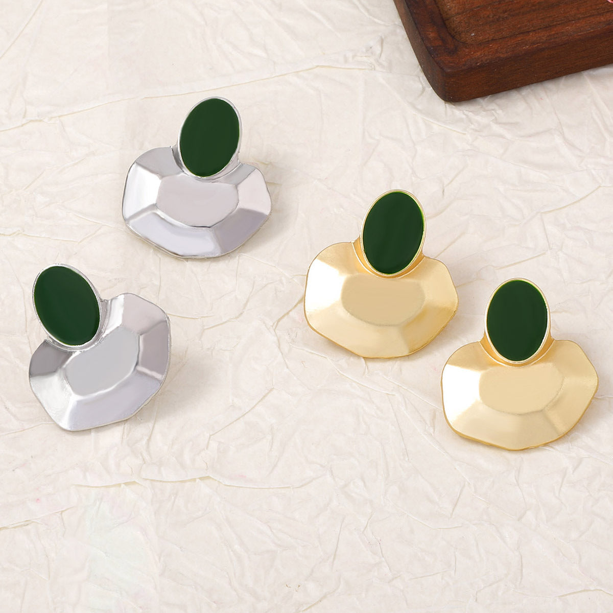 Elegant Minimalist Alloy Geometric Earrings – Versatile Daily Accessories for a Chic Office Look