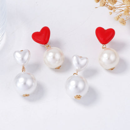 Elegant Minimalist Pearl Heart Earrings for Valentine's Day - Chic and Versatile Jewelry for Any Occasion