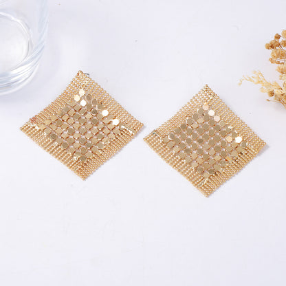 Chic Minimalist Luxury Metal Sequin Tassel Diamond Grid Stud Earrings – Versatile & Sophisticated Style for Women