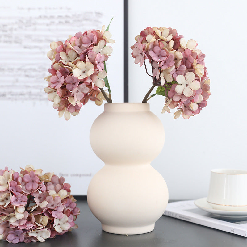 Elegant European-Style Faux Hydrangea for Home, Weddings, and Event Decor – Stunning Lifesize Artificial Flowers for Hotels and Living Rooms